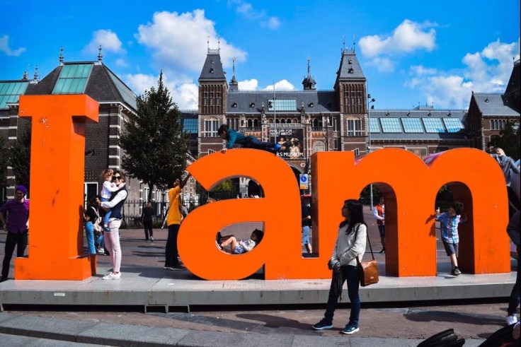 iAmsterdam sign